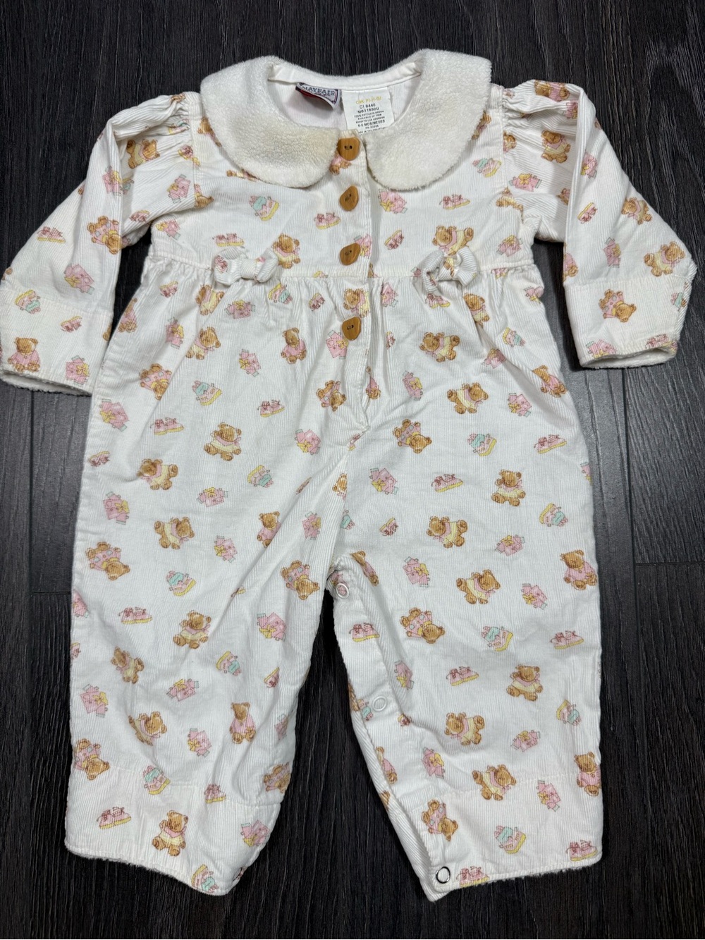 Vintage Mayfair Kids White Teddy-Print Baby One-Piece with Plush Collar